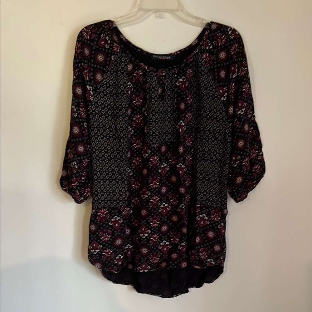 Women's Floral Patterned Top